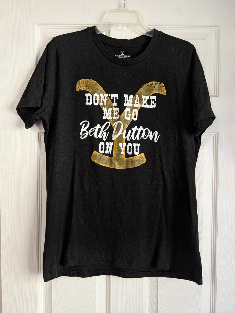 Yellowstone Women's Black "Don't Make Me Go Beth Dutton On You" Tee Size 2XL